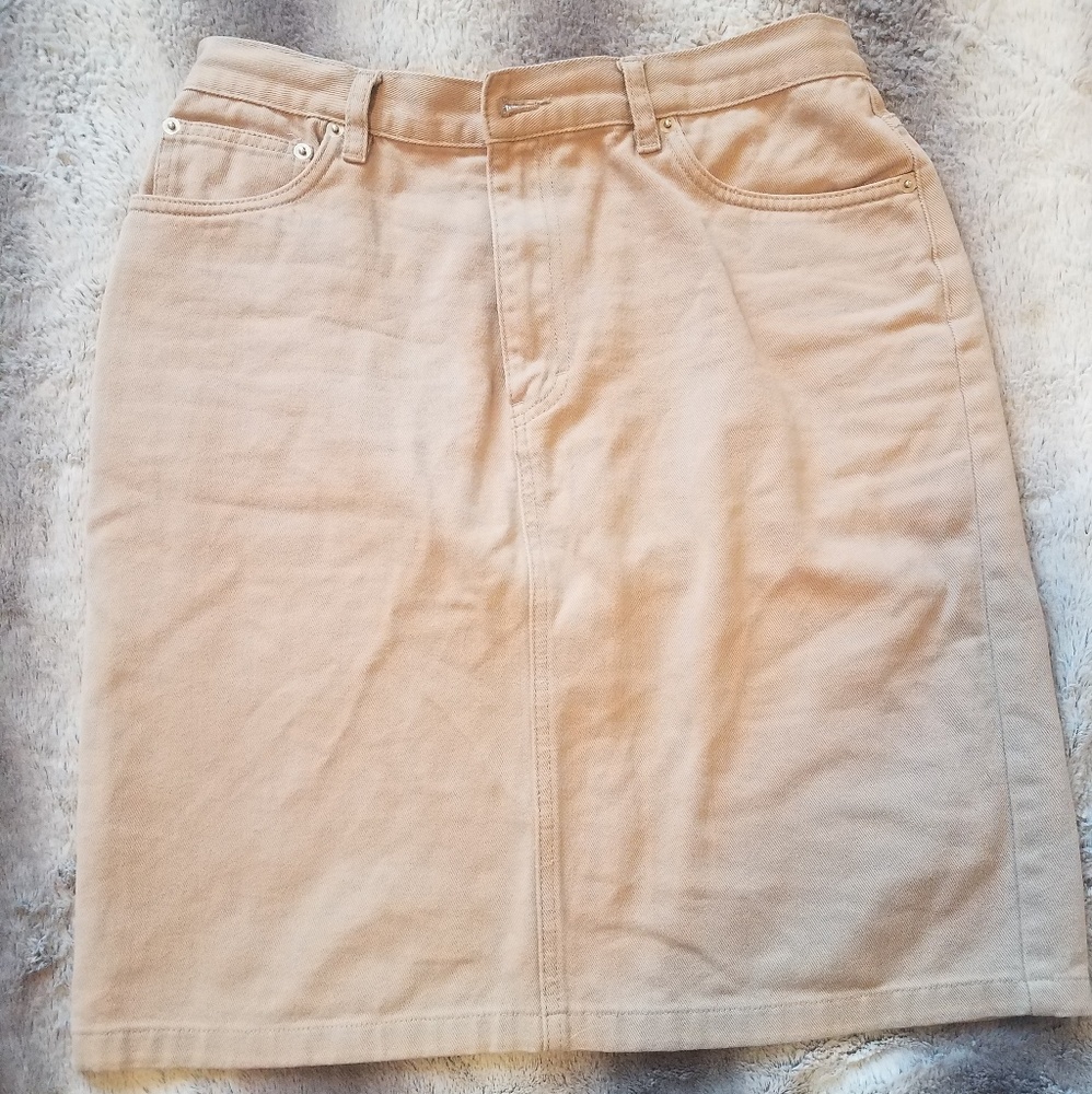Skirt